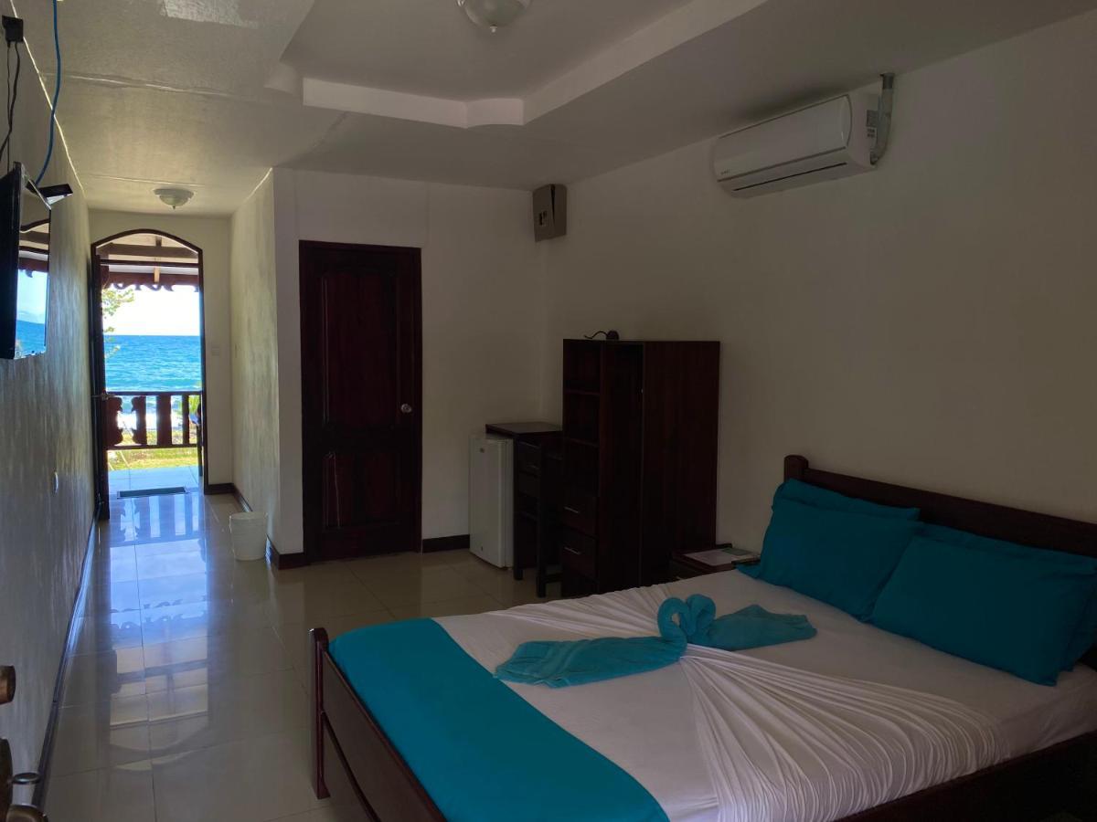 Ocean View Lodge กาอุยตา ภายนอก รูปภาพ
