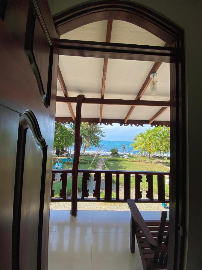 Ocean View Lodge กาอุยตา ภายนอก รูปภาพ